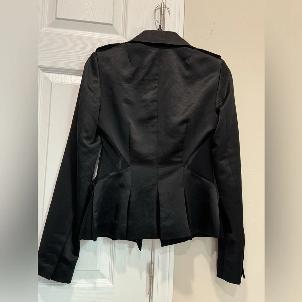 Rachel Roy Blazer 0 XS
Peplum Pleat Satin Black Mesh
Inserts Zebra Military - Picture 7 of 7